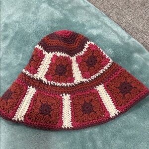 Lucky Brand Hand-Crocheted Bucket Hat in Brown, Burgundy & Cream